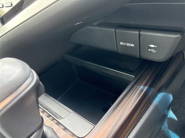 Toyota CAMRY 2018 8265788-22
