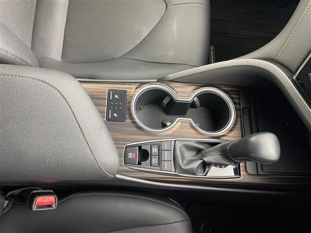 Toyota CAMRY 2017 8265791-2