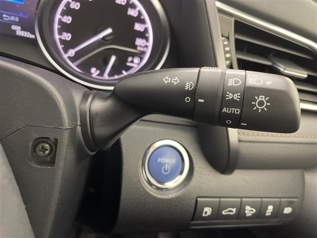 Toyota CAMRY 2017 8265791-7