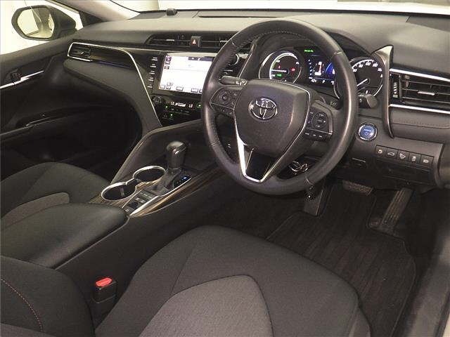 Toyota CAMRY 2017 8265805-3