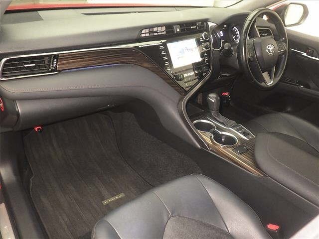 Toyota CAMRY 2018 8265809-4