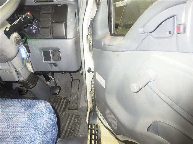 Mitsubishi CANTER 2003 8267770-7