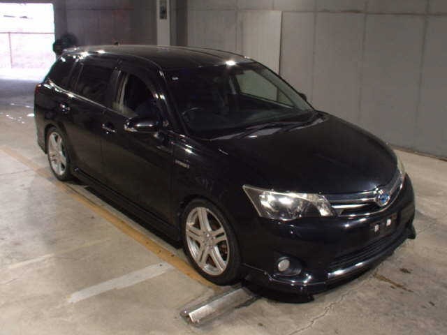 Toyota COROLLA FIELDER 2013 8267058-0