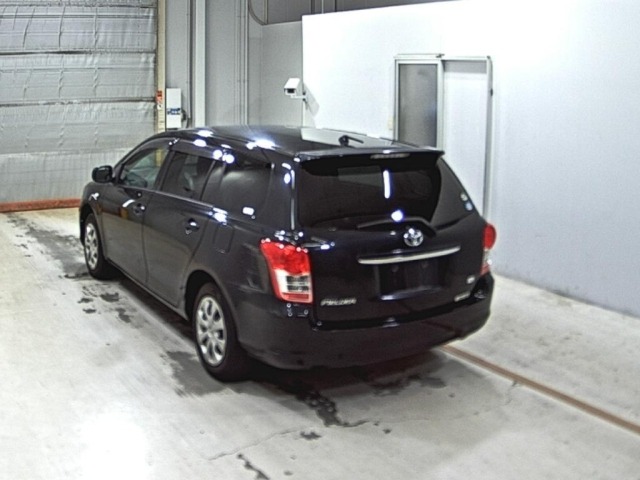 Toyota COROLLA FIELDER 2011 8267238-1