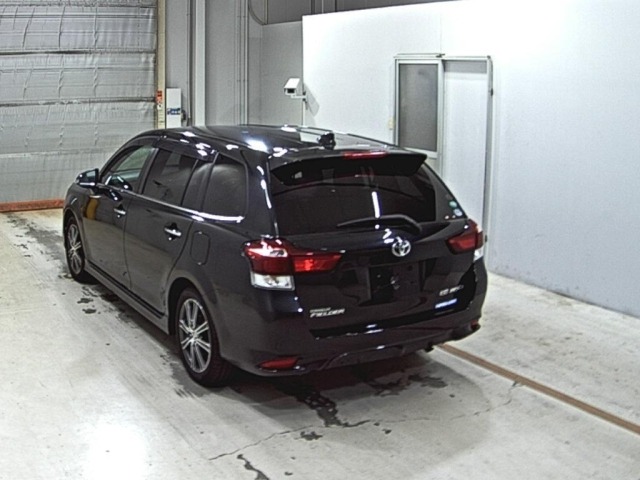 Toyota COROLLA FIELDER 2015 8267239-1