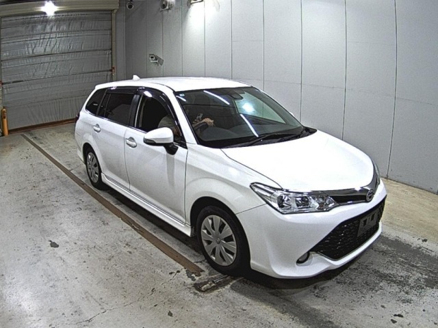 Toyota COROLLA FIELDER 2017 8267248-0