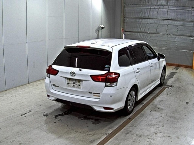 Toyota COROLLA FIELDER 2017 8267248-5