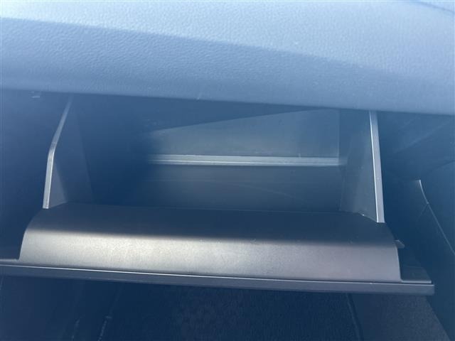 Toyota COROLLA SPORT 2023 8266592-11