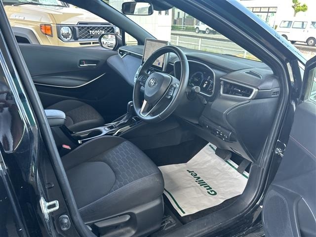 Toyota COROLLA SPORT 2023 8266592-12