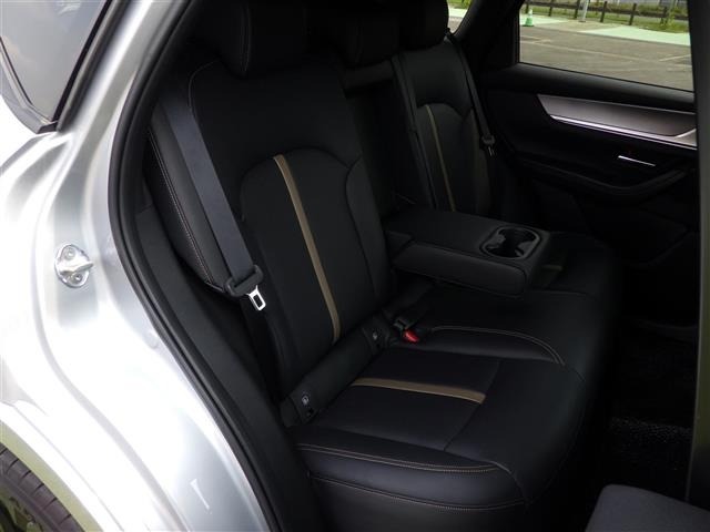 Mazda CX-60 2022 8267839-2