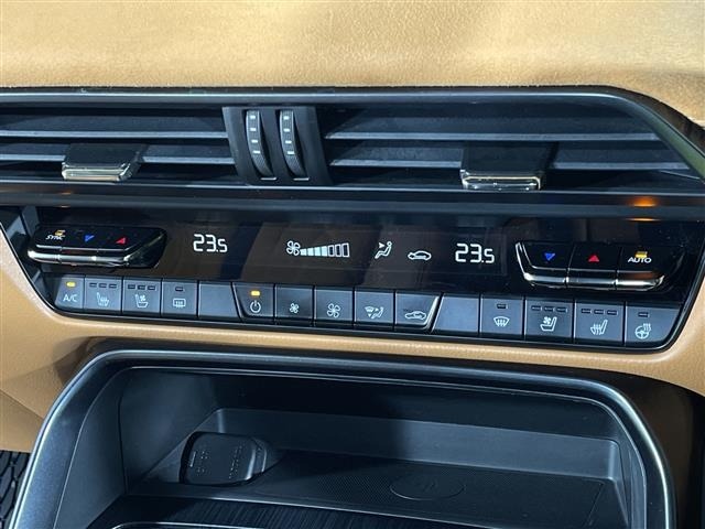 Mazda CX-60 2023 8267843-13
