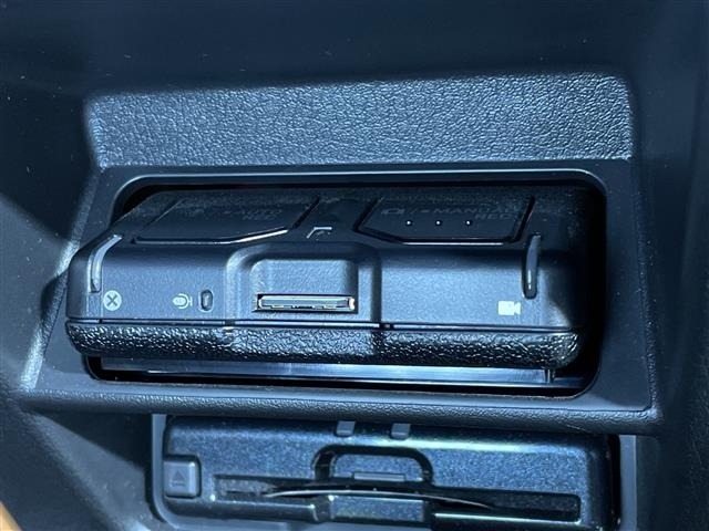 Mazda CX-60 2023 8267843-5