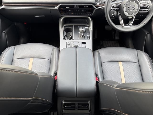 Mazda CX-60 2022 8267844-3