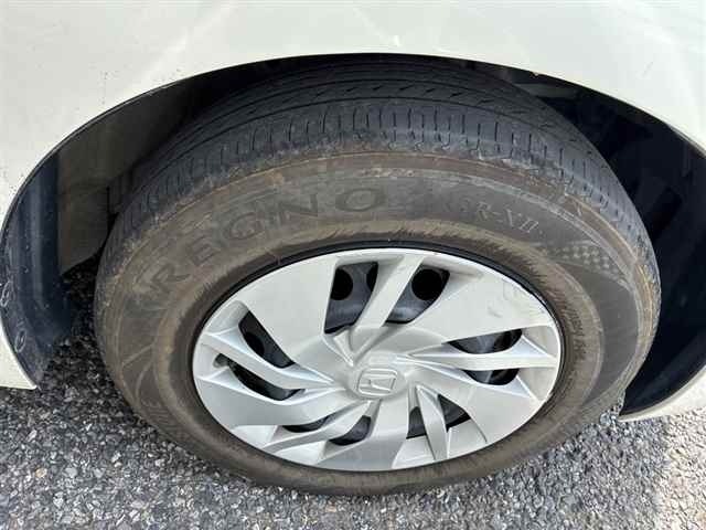 Honda FIT 2016 8266790-9