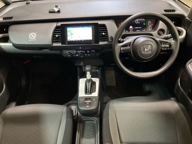 Honda FIT 2023 8266804-3