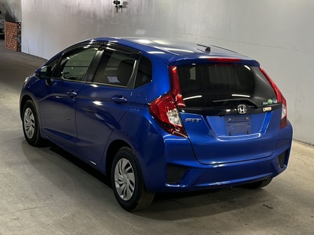 Honda FIT 2016 8266806-1