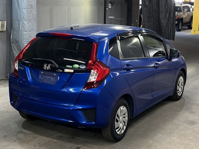 Honda FIT 2016 8266806-5