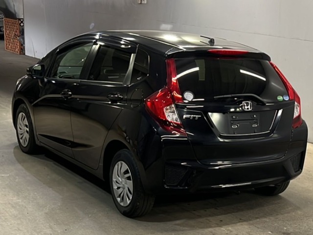 Honda FIT 2017 8266807-1