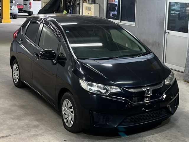 Honda FIT 2017 8266807-4