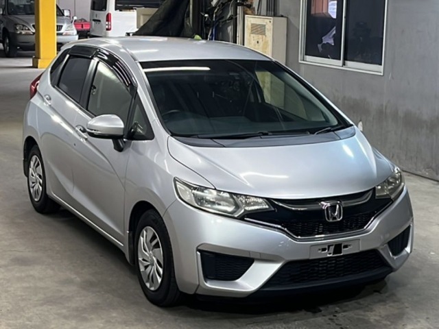 Honda FIT 2017 8266810-4