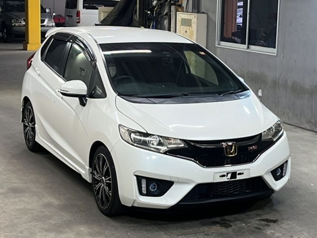 Honda FIT 2016 8266817-4