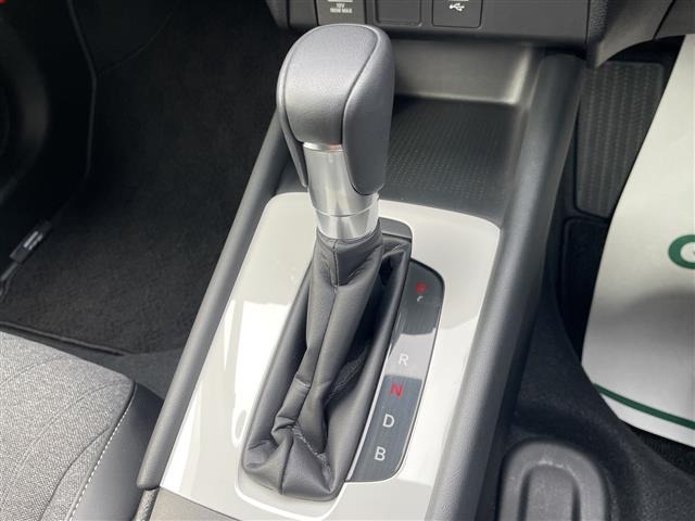 Honda FIT 2023 8266929-21