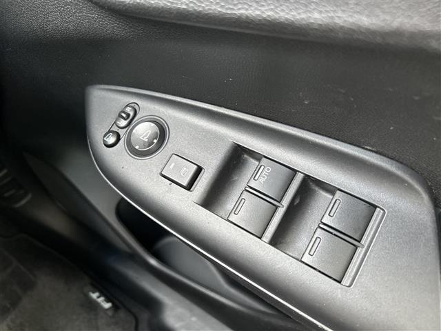 Honda FIT 2014 8266992-6