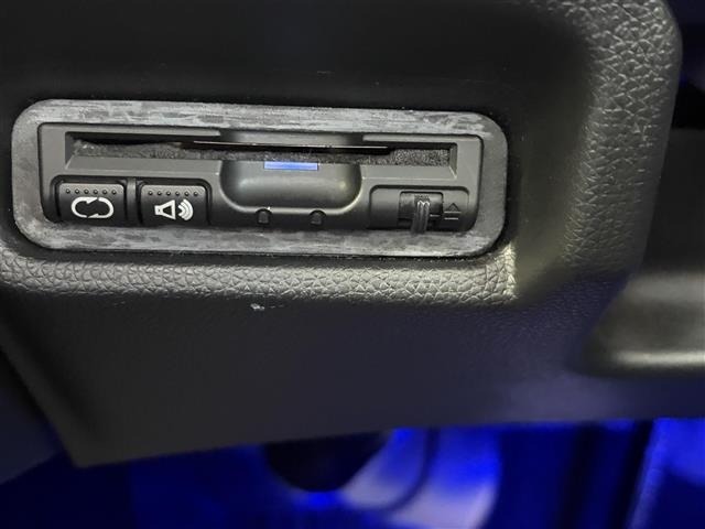 Honda FIT 2013 8267037-16