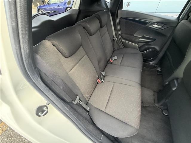 Honda FIT 2013 8267037-8
