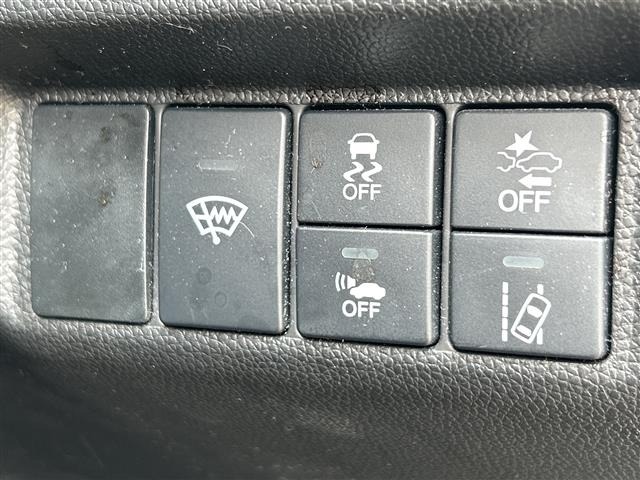 Honda FIT 2018 8267065-16