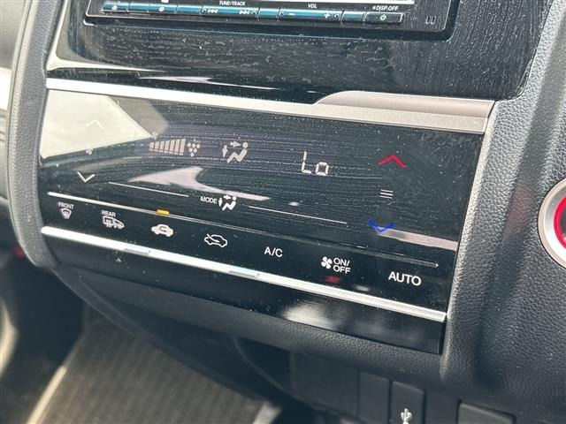 Honda FIT 2018 8267065-8