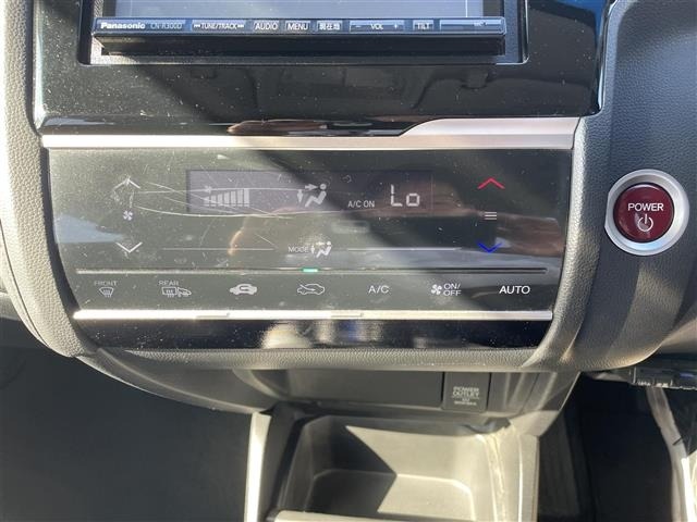 Honda FIT 2014 8267084-11