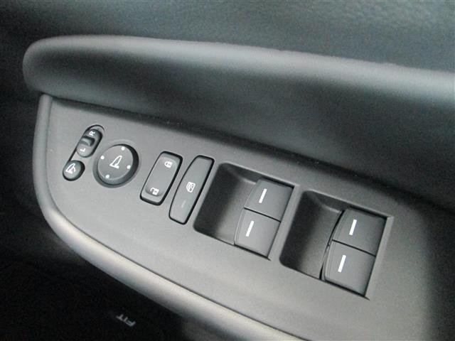 Honda FIT 2025 8267092-20