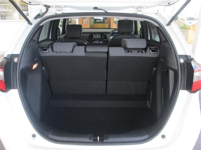 Honda FIT 2025 8267092-4