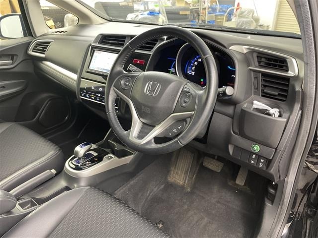 Honda FIT 2015 8267198-2