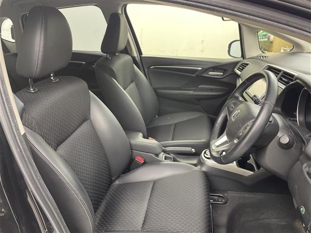 Honda FIT 2015 8267198-22