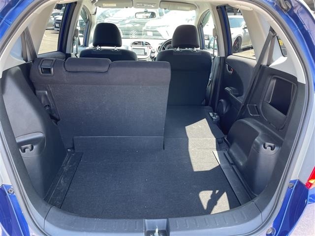 Honda FIT 2010 8267199-12
