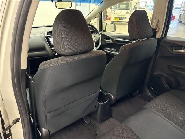 Honda FIT 2016 8267202-11