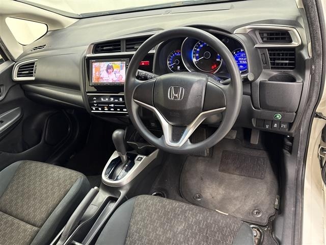 Honda FIT 2016 8267202-9