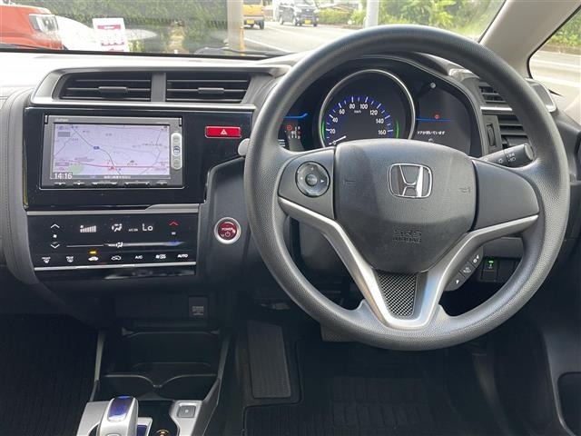 Honda FIT 2014 8267203-16