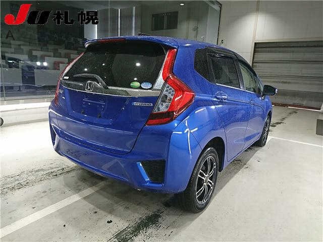 Honda FIT 2014 8267213-1