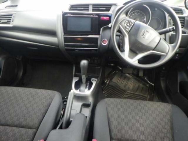 Honda FIT 2013 8267265-3