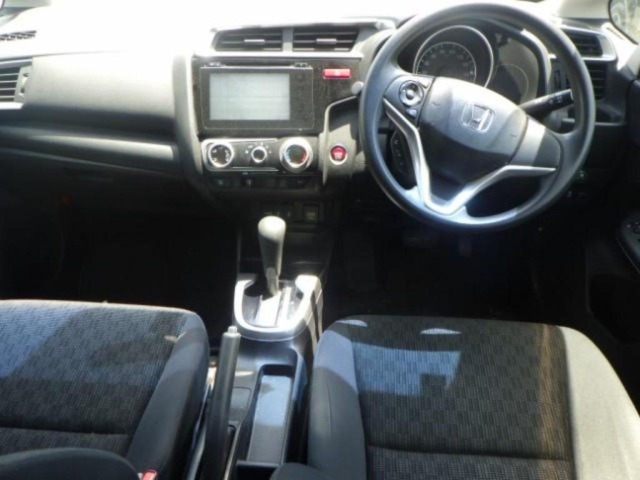 Honda FIT 2013 8267269-3