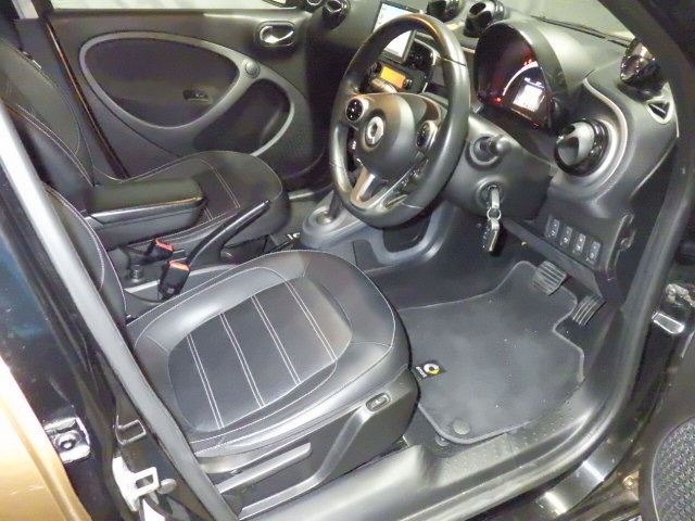 Smart FORFOUR 2016 8267684-3
