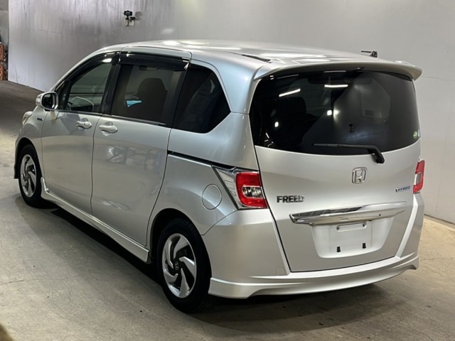 Honda FREED 2015 8267708-1