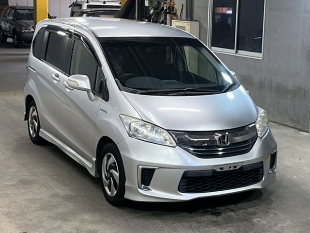 Honda FREED 2015 8267708-4