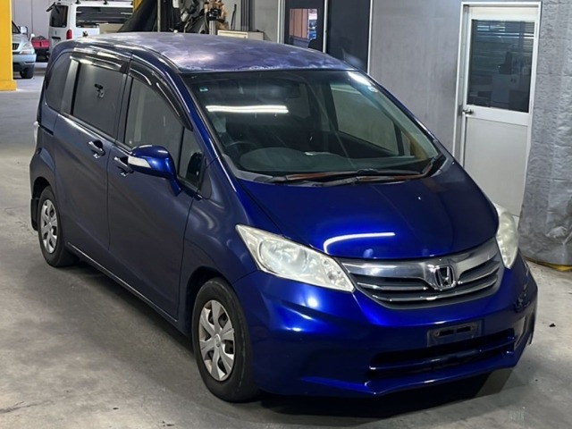 Honda FREED 2012 8267711-4