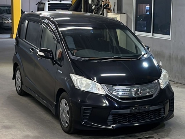 Honda FREED 2012 8267723-4