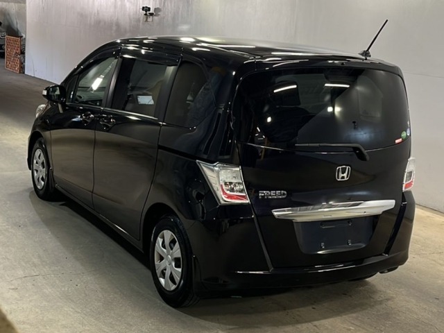 Honda FREED 2012 8267725-1