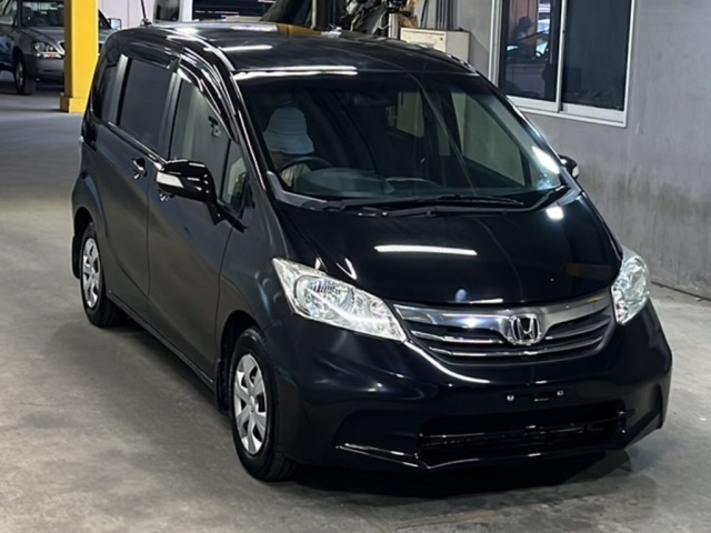 Honda FREED 2012 8267725-4
